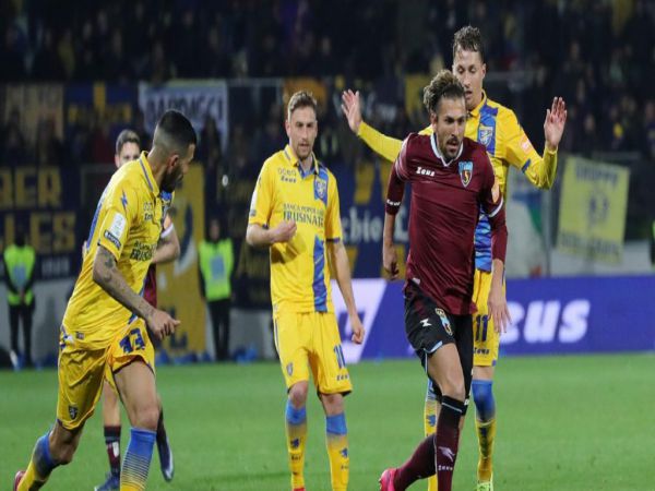 Nhận định, Nhận định Frosinone vs Salernitana, 03h00 ngày 19/12 - Serie B