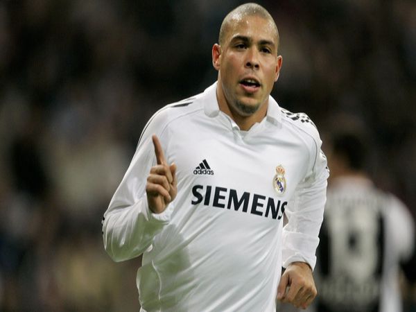 Điểm mặt top 5 trung phong vĩ đại nhất lịch sử Real Madrid