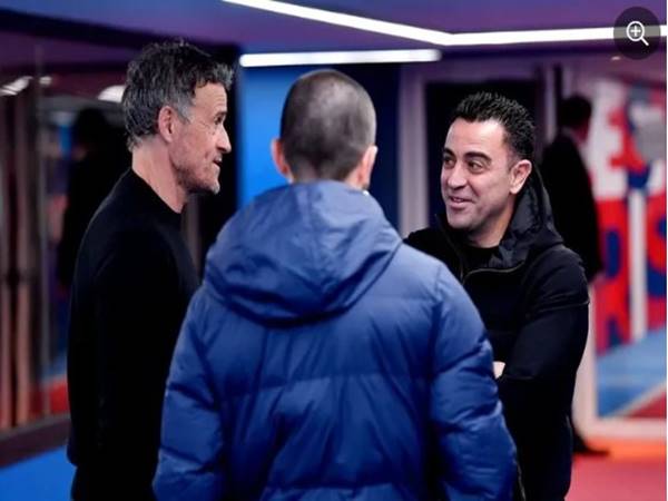 Tin Barca 11/4: HLV Xavi đã nắn gân người thầy cũ Enrique